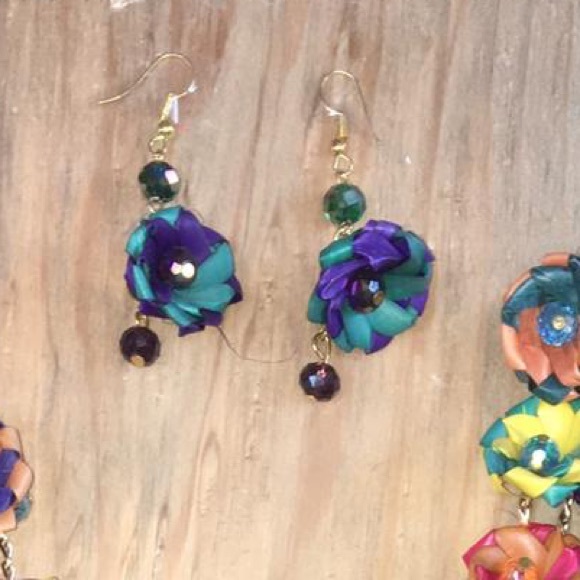 Available now! Mexican Statement Necklace - Picture 6 of 8